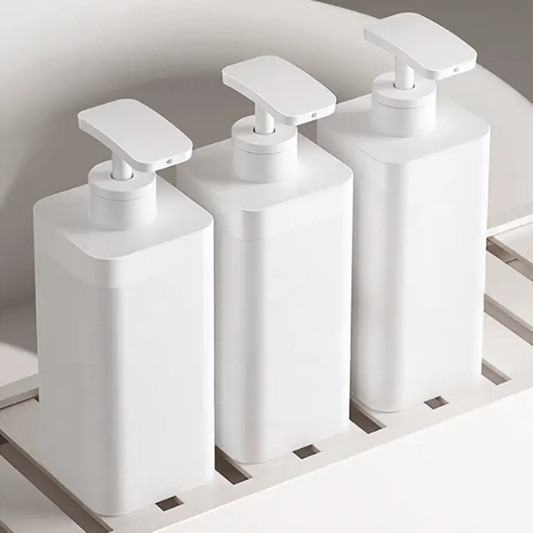 Bouteille de shampoing GRS PE